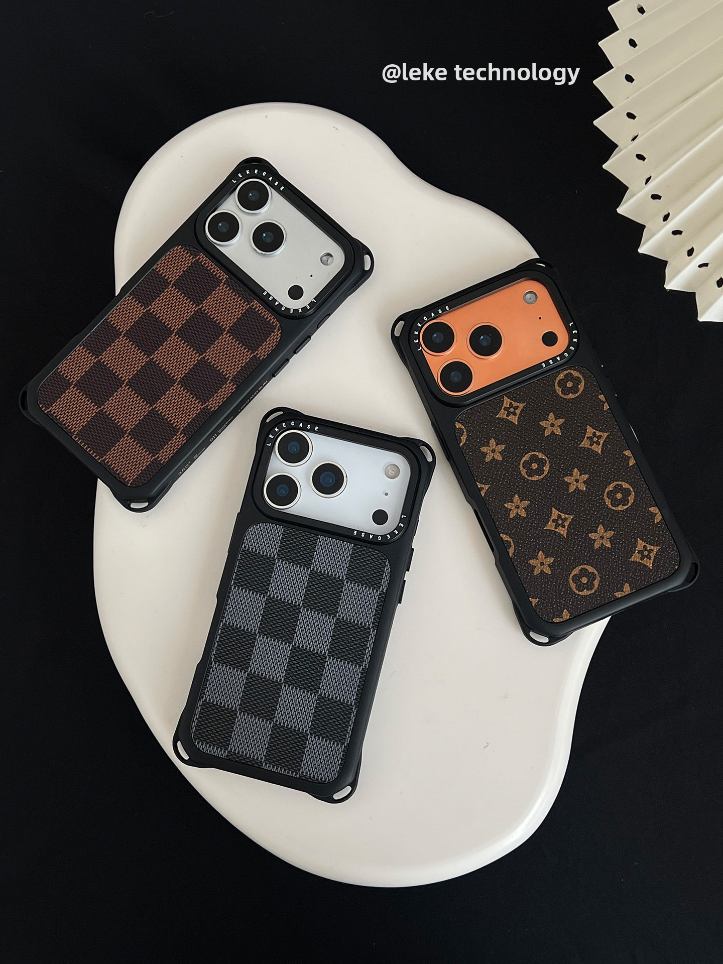 IPhone 17 promax Checkerboard Leather Phone Case